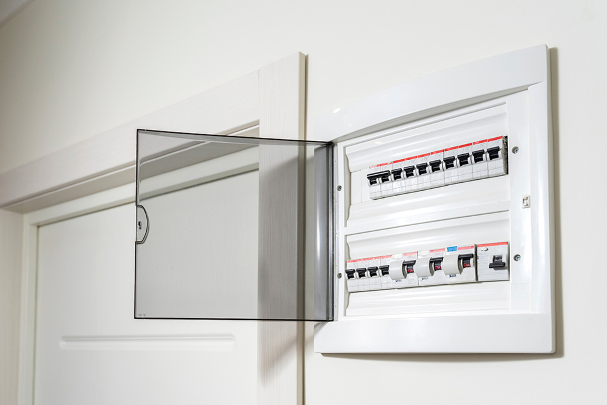Über­spannungs­schutz bei IMP Immotec GmbH in Mühltal